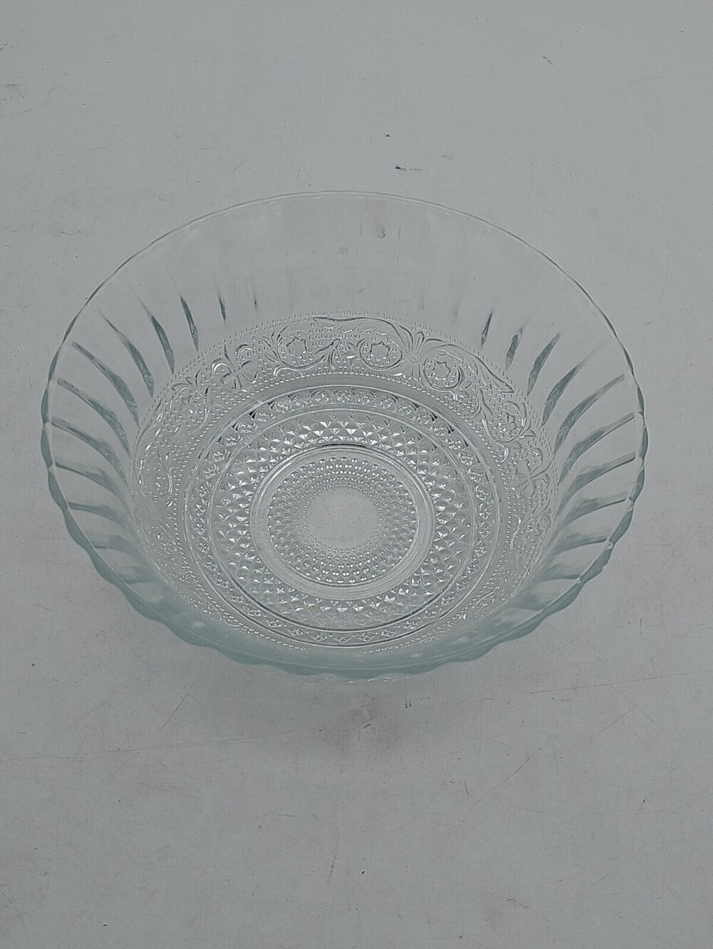 Vintage KIG Malaysia Clear Glass Serving Bowl Fleur de Lis Pattern 7.75"